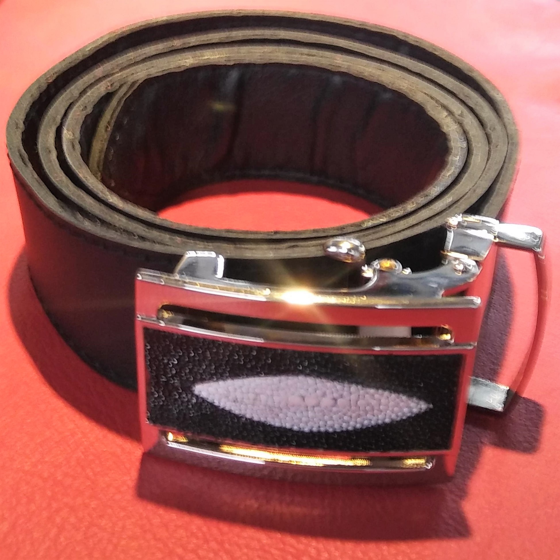 custom leather belt buckles