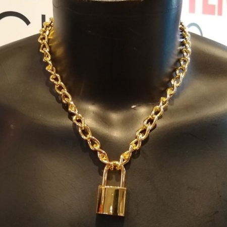 Devil's Keeper 18 inch Gold Chain Collar and Square Lock