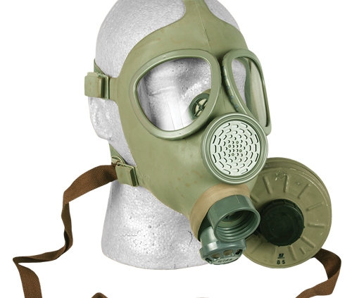 Czech CM4 Gas Mask with Filter (1)